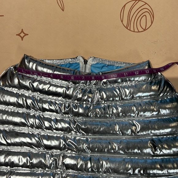 Unbranded:Silver Puffer Mini Skirt - Picture 9 of 9